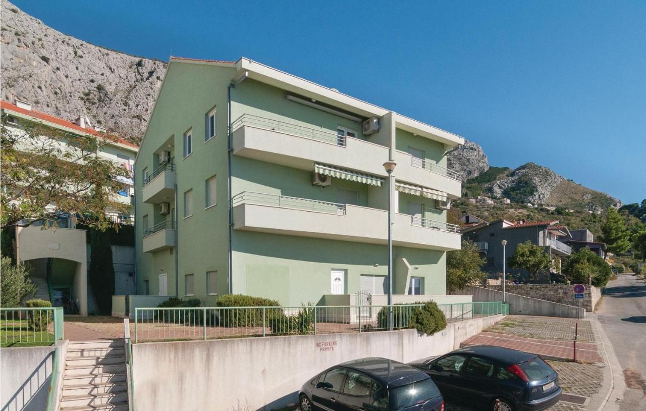Nice Apartment In Omis With House Sea View Buitenkant foto